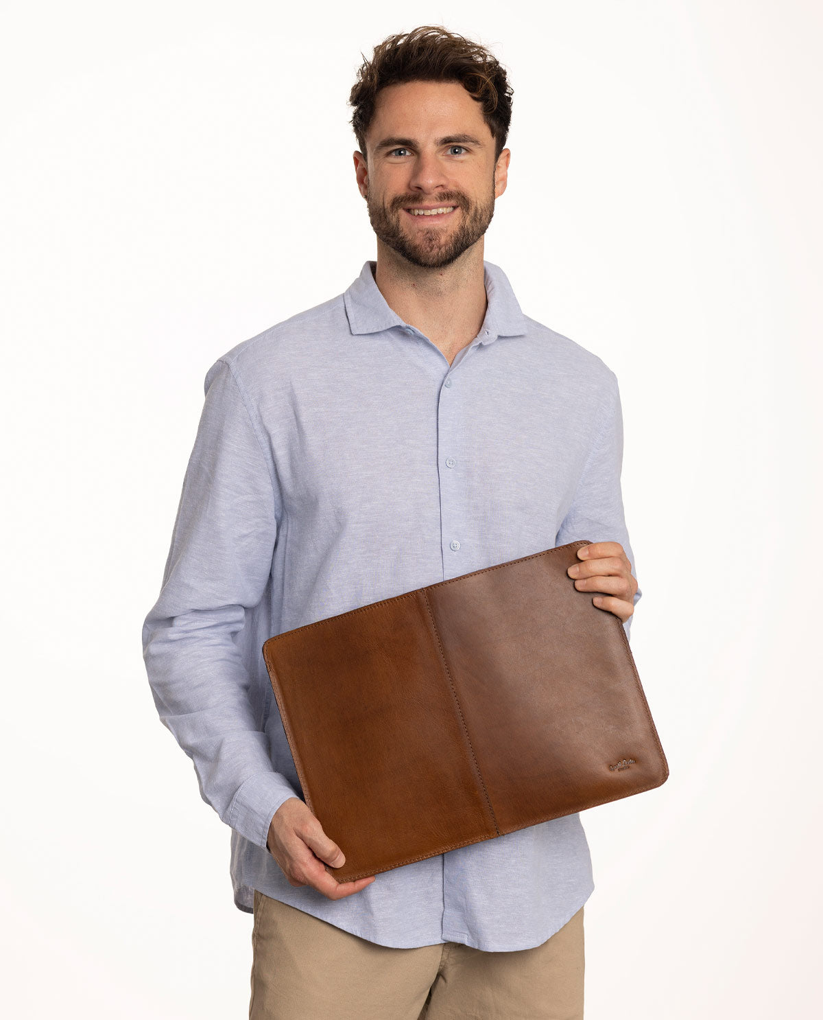 gusti-leder-luke-15-laptoptasche-aus-leder-braun image 1