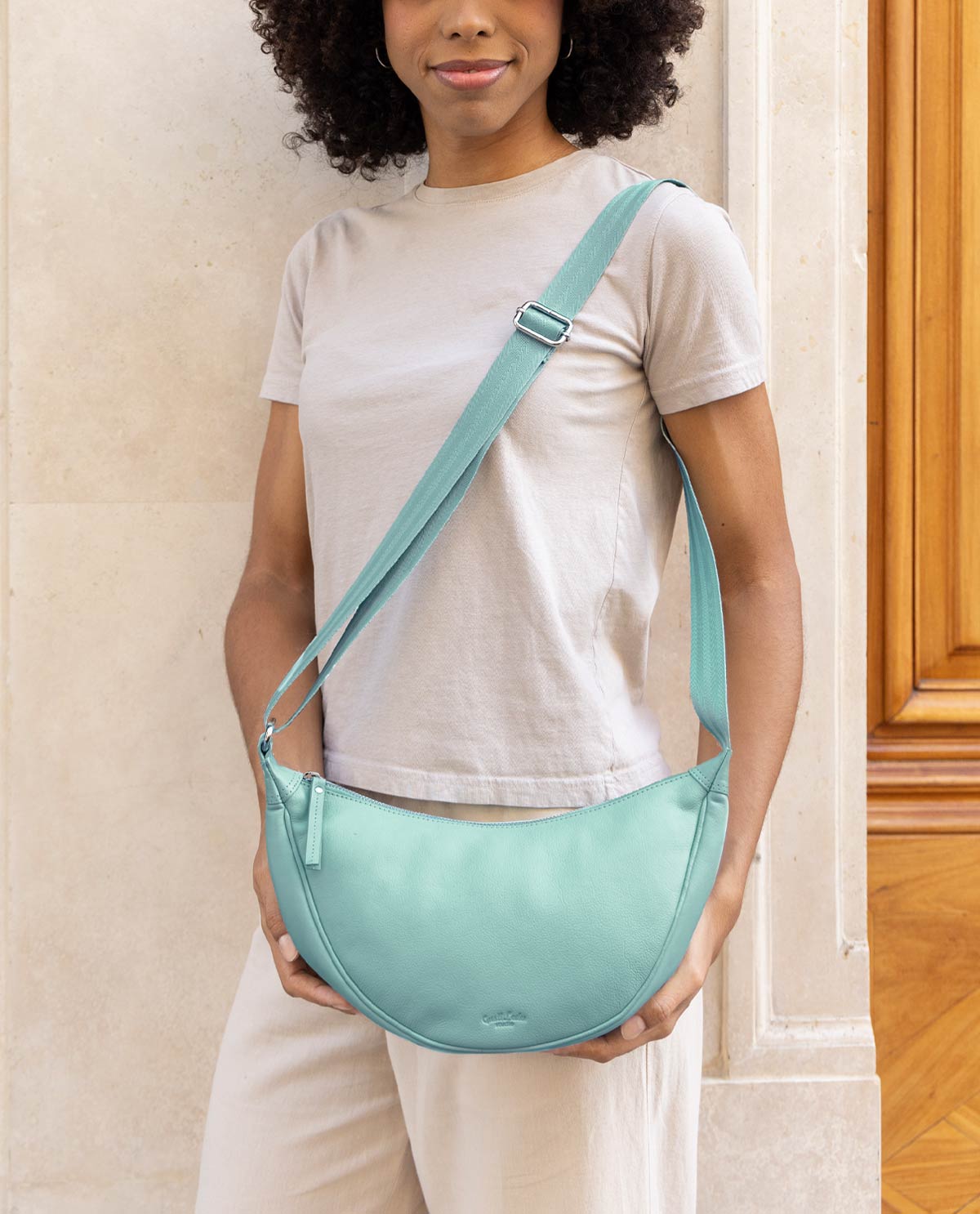 gusti-leder-erika-umh-ngetasche-crossbody-aus-leder image 1
