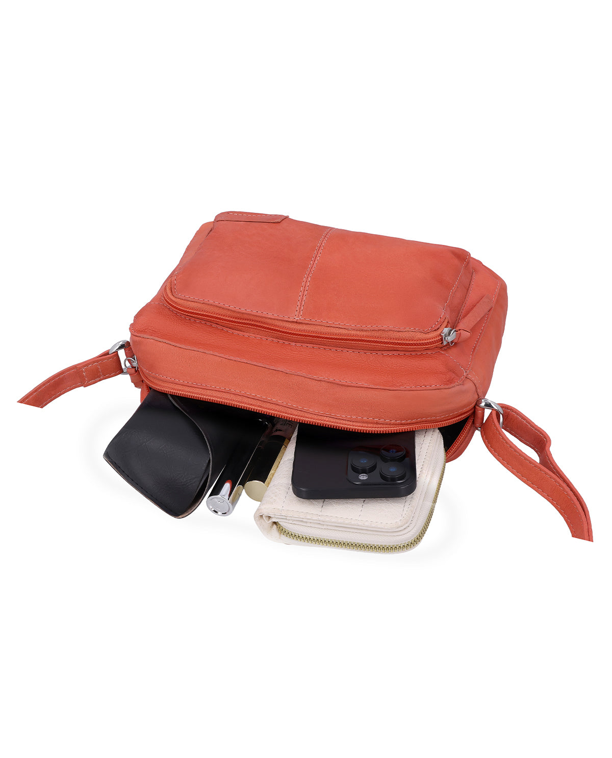 gusti-leder-amani-kleine-lederhandtasche-damen-mit-au-enfach image 2
