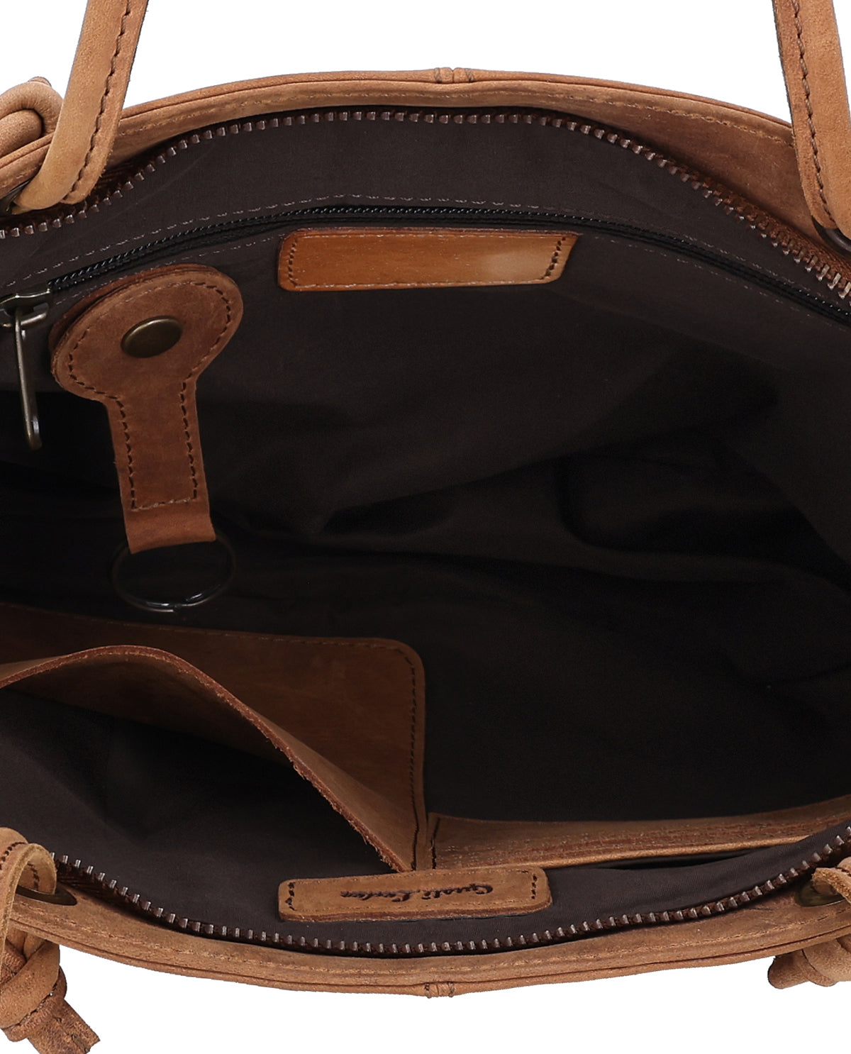 gusti-leder-merle-handtasche-damen-braun-rindsleder-mit-abnehmbarem-schultergurt image 4