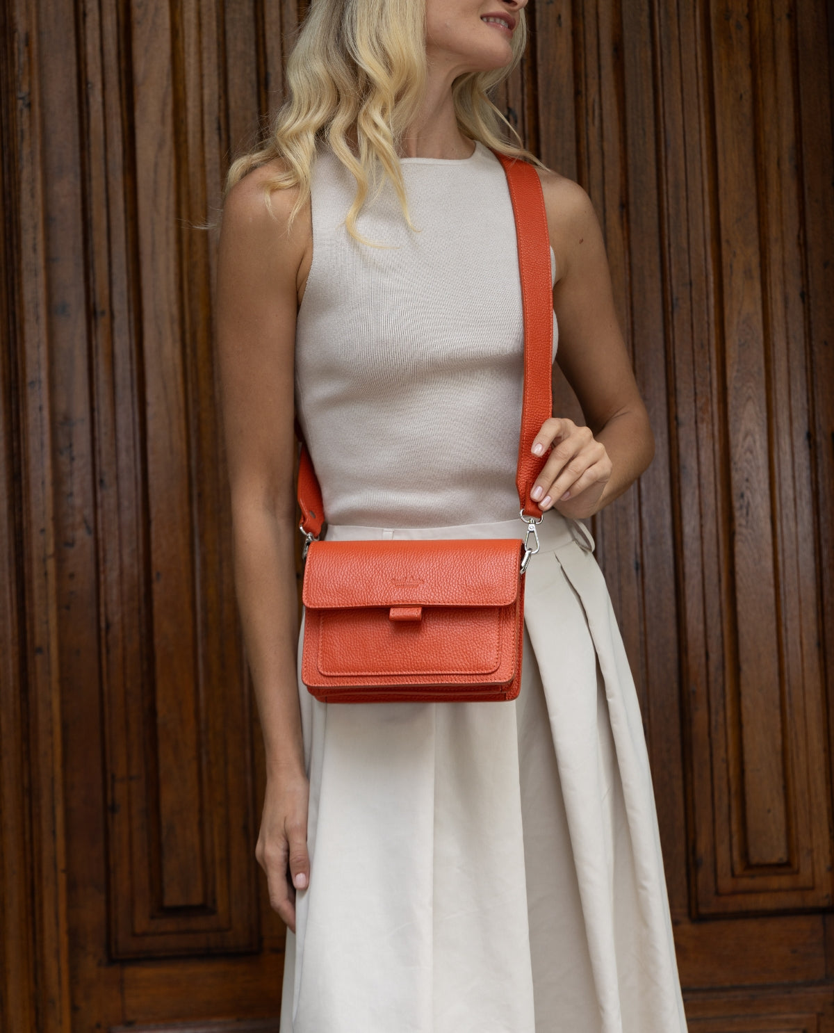 gusti-leder-trude-umh-ngetasche-damen-leder-made-in-italy-mit-klappe image 6