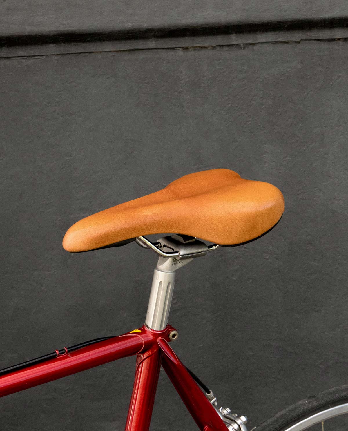 gusti-leder-regina-s-fahrradsattel-leder-city-sattel image 1