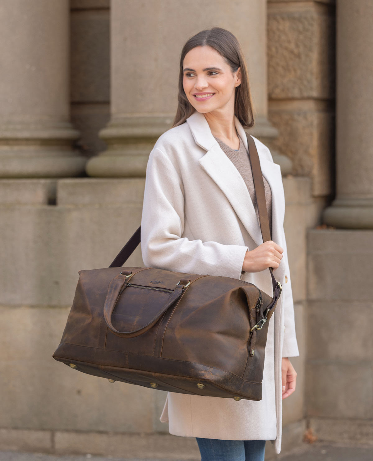 gusti-leder-ruben-reisetasche-weekender-aus-pflanzlich-gegerbtem-leder image 5
