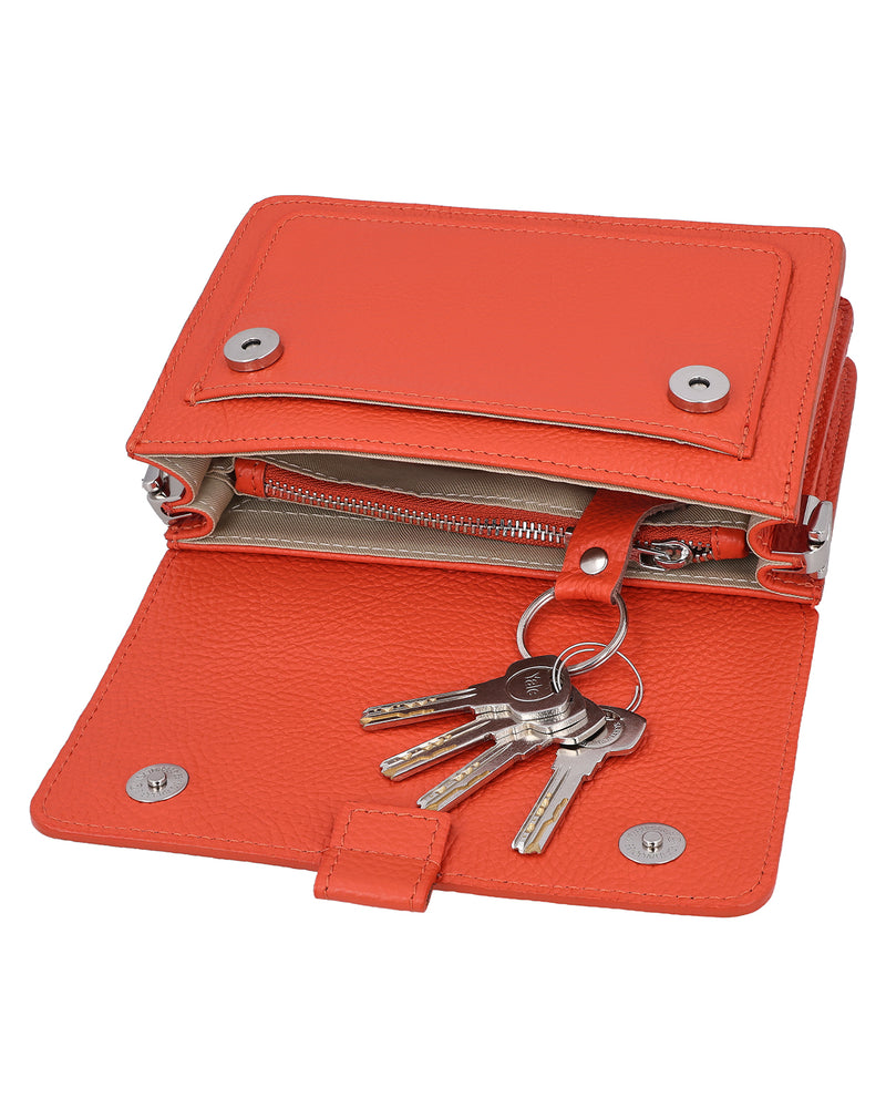 gusti-leder-trude-schultertasche-umh-ngetasche-aus-leder-braun image 3
