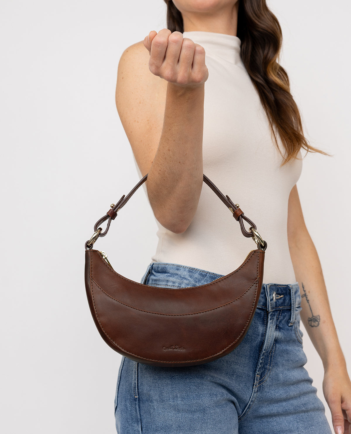 gusti-leder-mara-kleine-handtasche-braun-damen-leder image 8