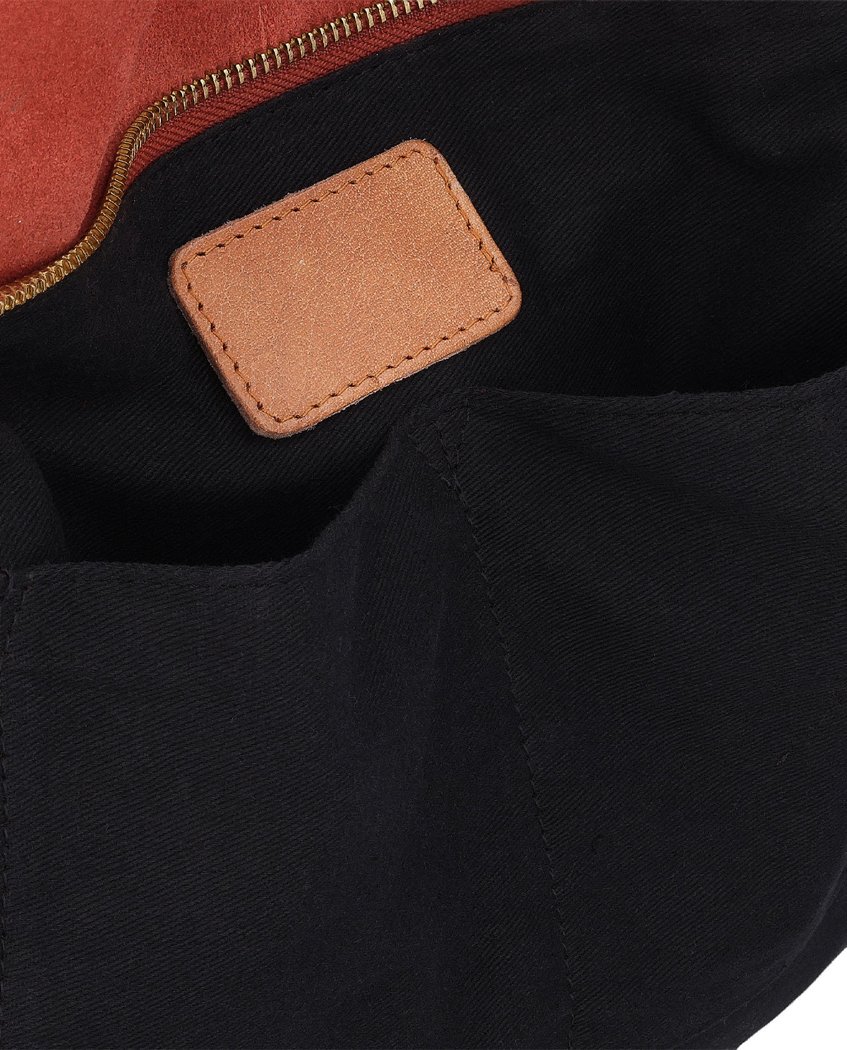 gusti-leder-tela-gro-e-handtasche-damen-leder-mit-airtag-fach image 7