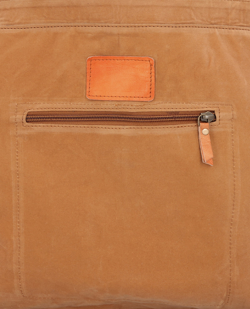 gusti-leder-alexandra-shopper-damen-braun-aus-leder-mit-laptopfach image 3
