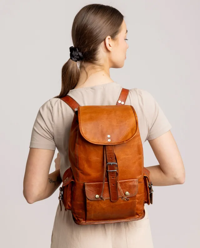 gusti-leder-bobbie-13-daypack-rucksack-aus-ziegenleder-braun image 1