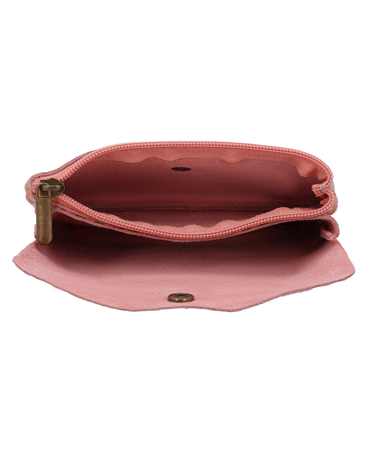 gusti-leder-anela-aufbewahrungstasche-aus-leder-mit-magnetverschluss-italy image 4