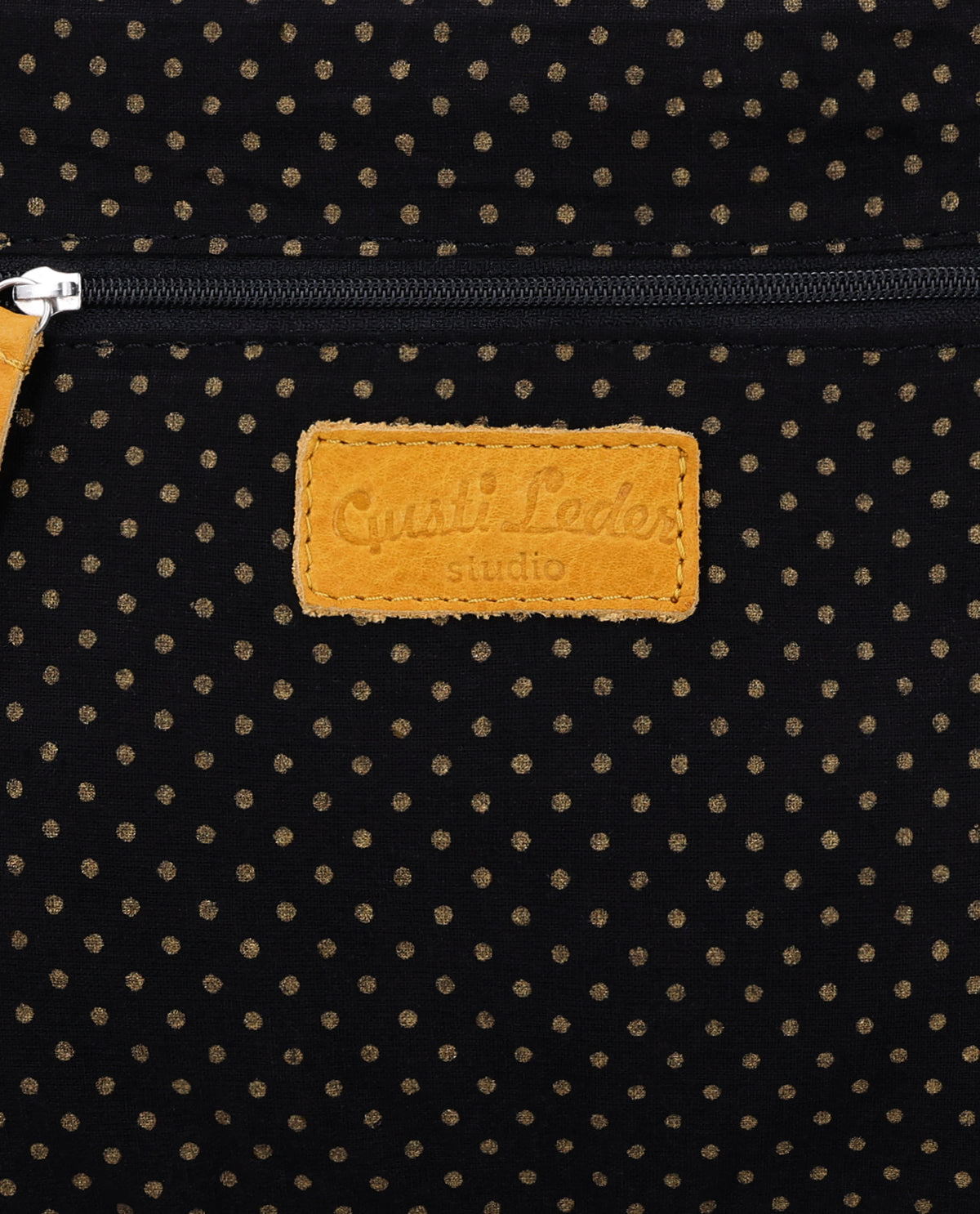 gusti-leder-aline-kleine-lederhandtasche-damen-gelb-gemustert image 7