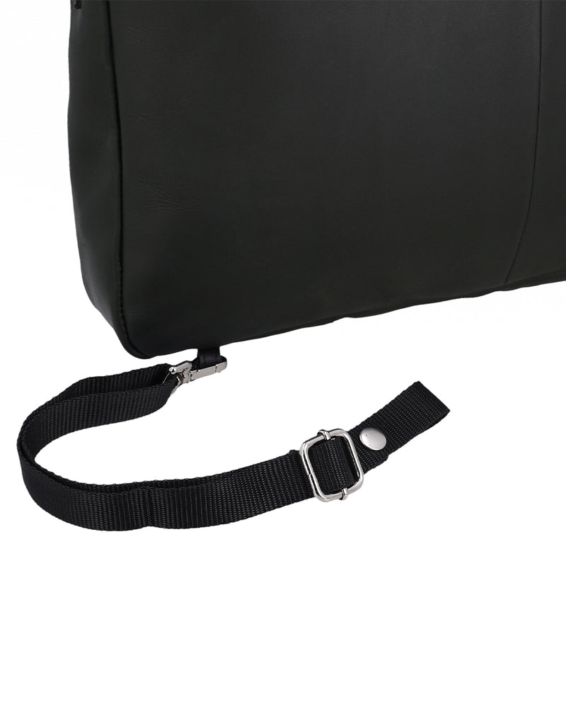 gusti-leder-elijah-aktentasche-messenger-bag-aus-pflanzlich-gegerbtem-rindsleder image 3