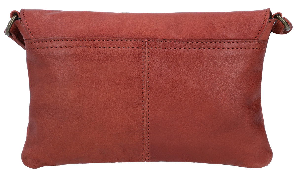 gusti-leder-karisma-umh-ngetasche-outlet-schwarz-echtleder-im-brief-format image 5