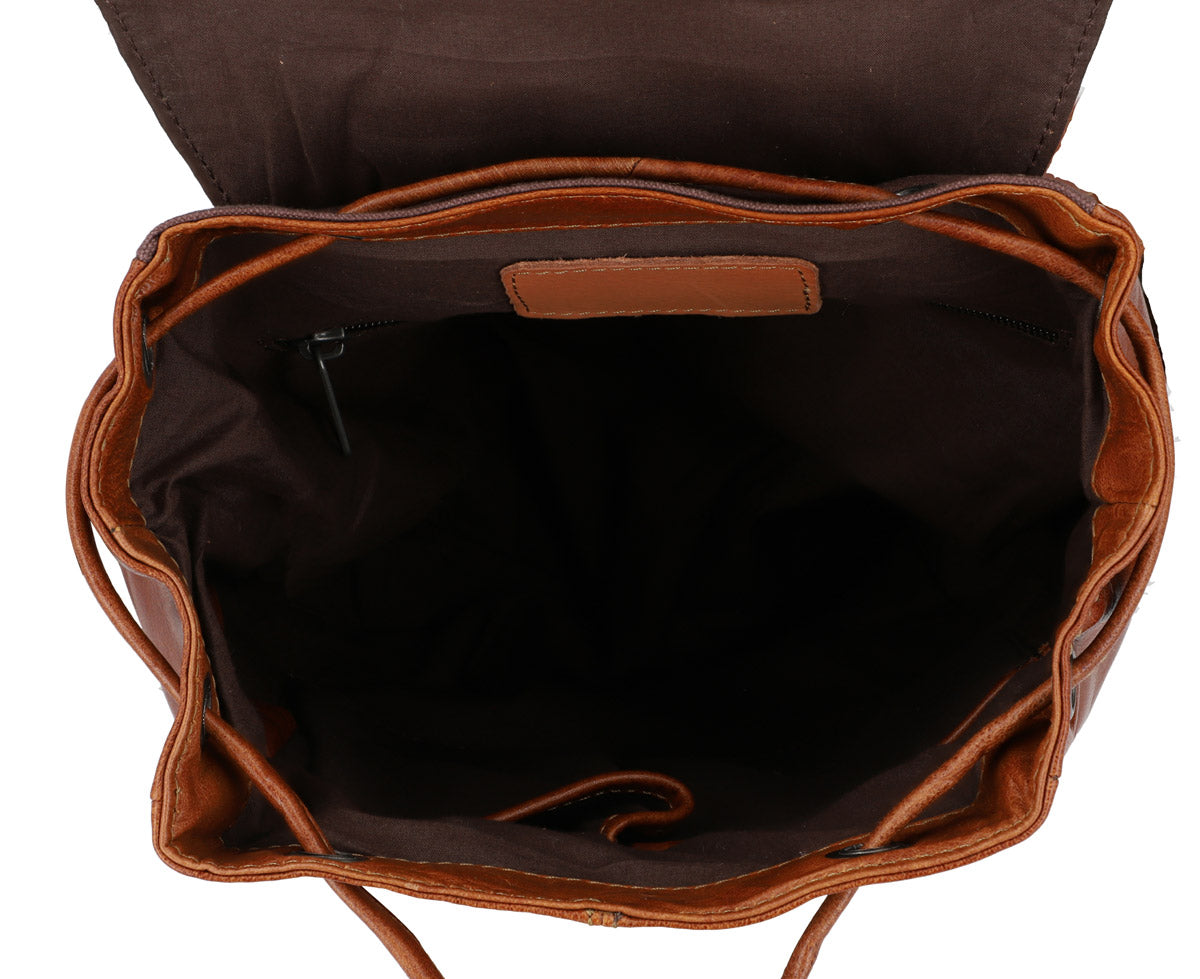 gusti-leder-claudia-outlet-rucksack-daypack-vintage image 4