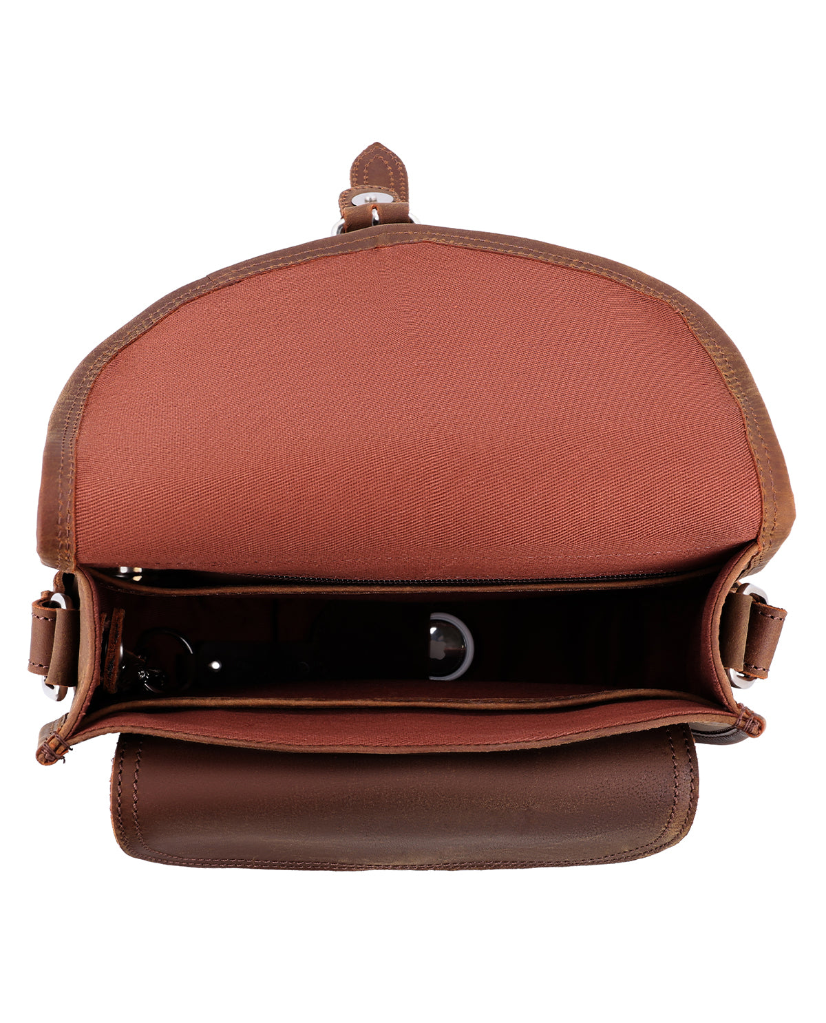 gusti-leder-evelyn-handtasche-damen-aus-b-ffelleder-mit-airtag-fach image 8