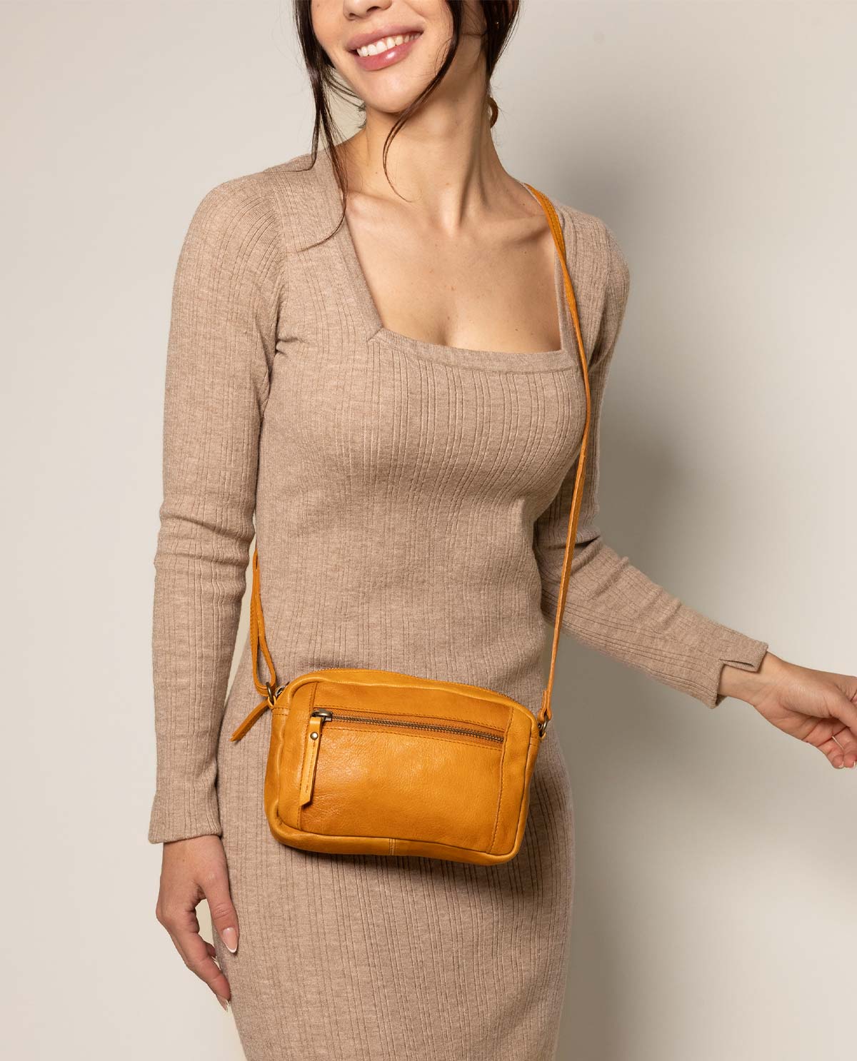 gusti-leder-dominic-umh-ngetasche-outlet-kompakt-casual image 2