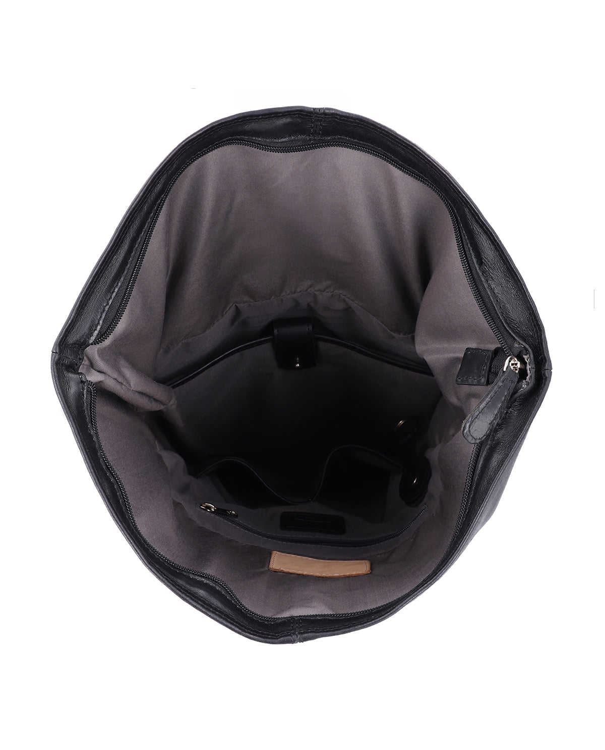 gusti-leder-bendik-rolltop-rucksack-schwarz-mit-laptopfach image 5