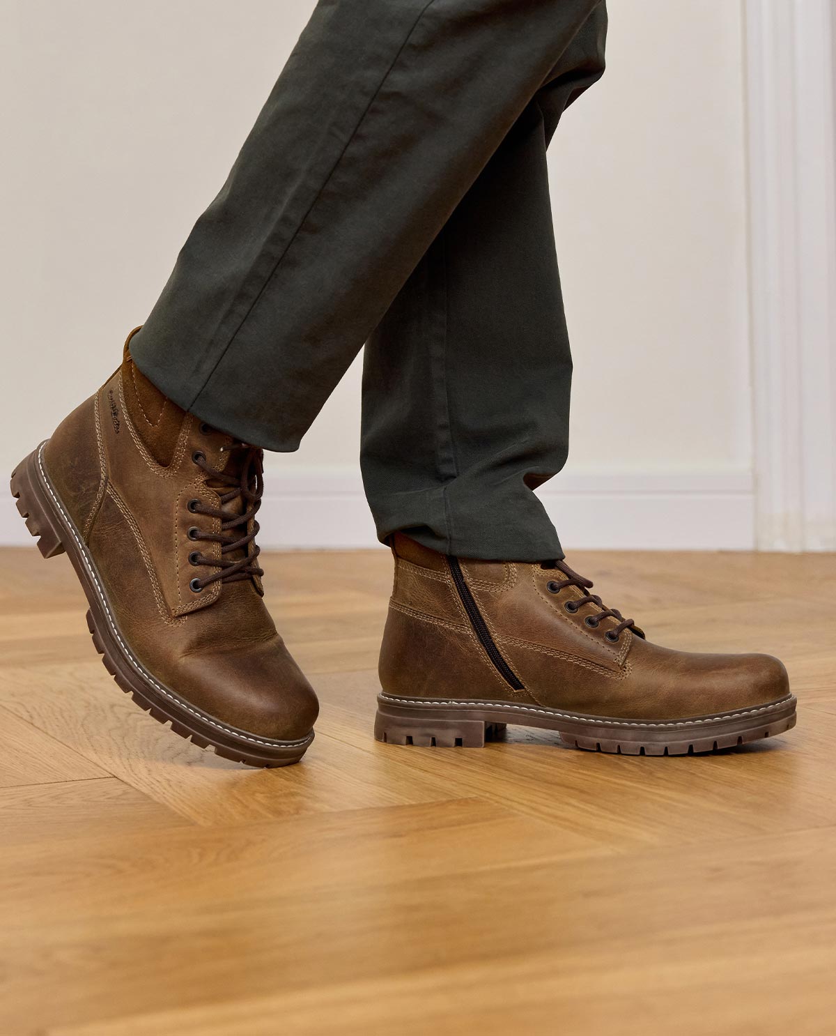 gusti-leder-falco-winterschuhe-herren-rindsleder-mit-rei-verschluss image 2