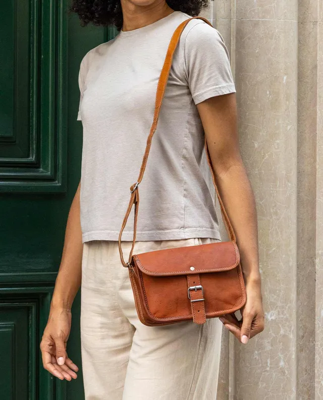 gusti-leder-mary-m-midi-bag-handtasche-aus-ziegenleder image 1