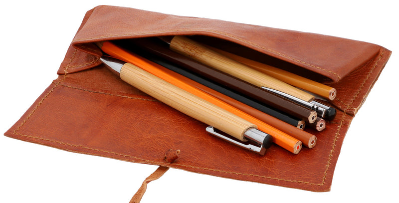 gusti-leder-felix-stiftem-ppchen-aus-leder image 3
