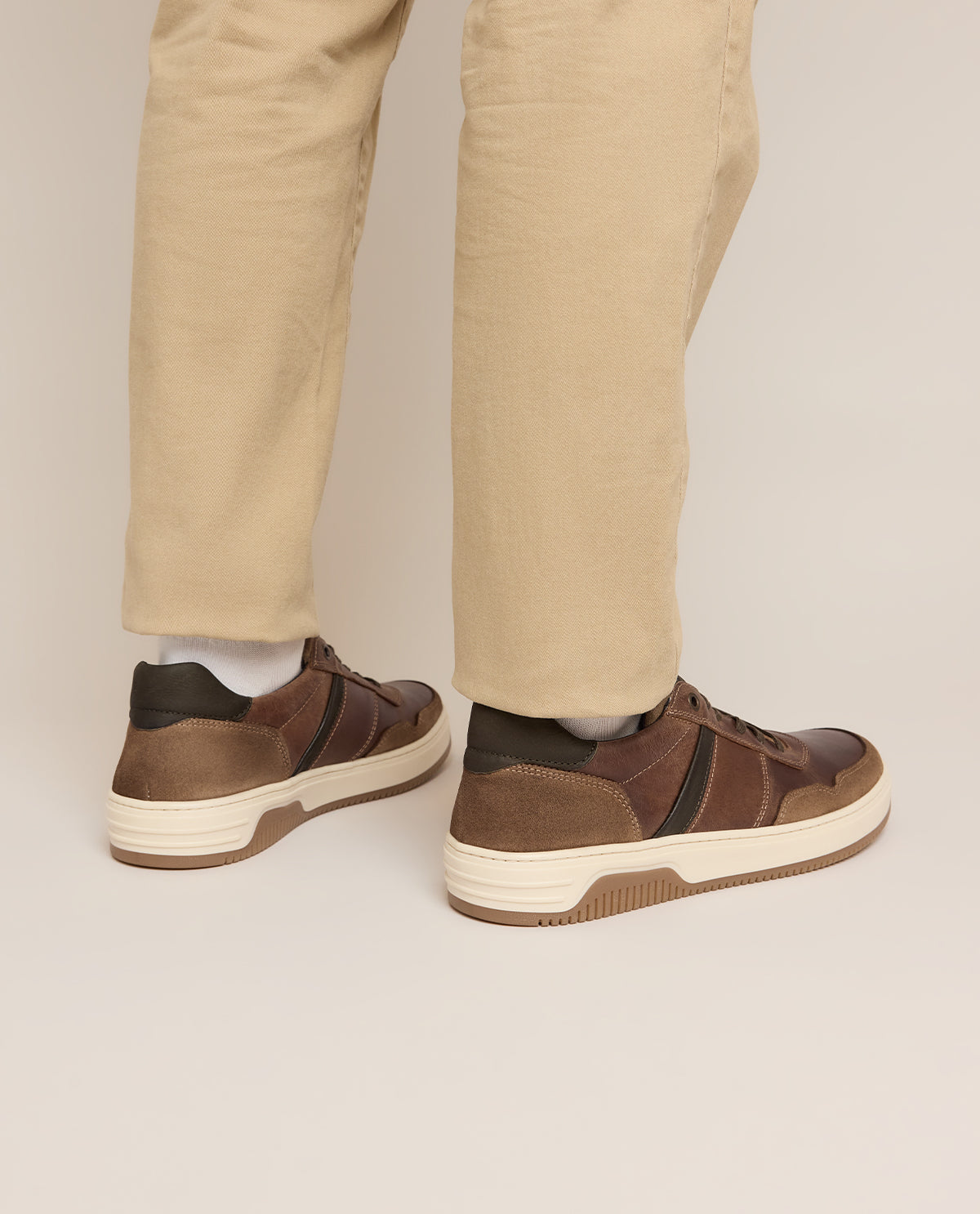gusti-leder-samy-sneaker-glattleder-wildleder-mit-gepolsterter-zunge image 8