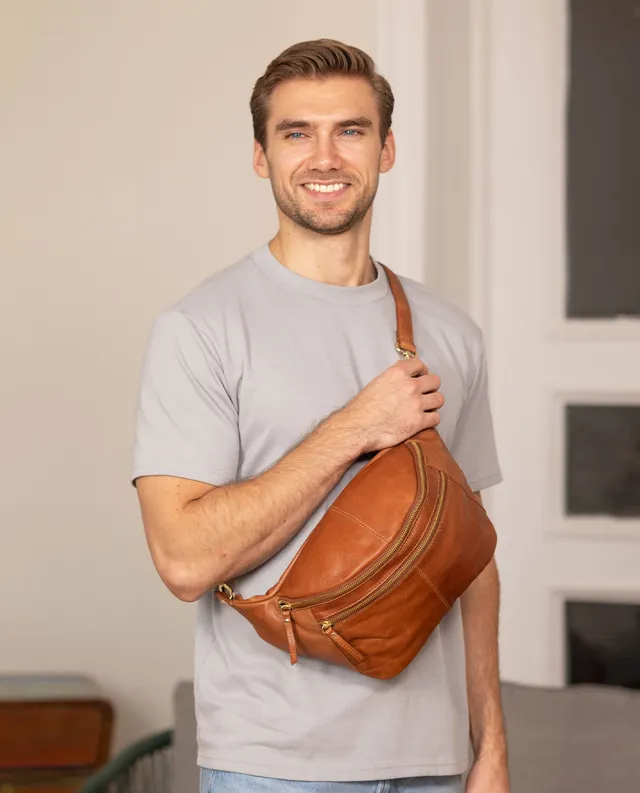 gusti-leder-freya-xxl-bauchtasche-outlet-g-rteltasche image 1